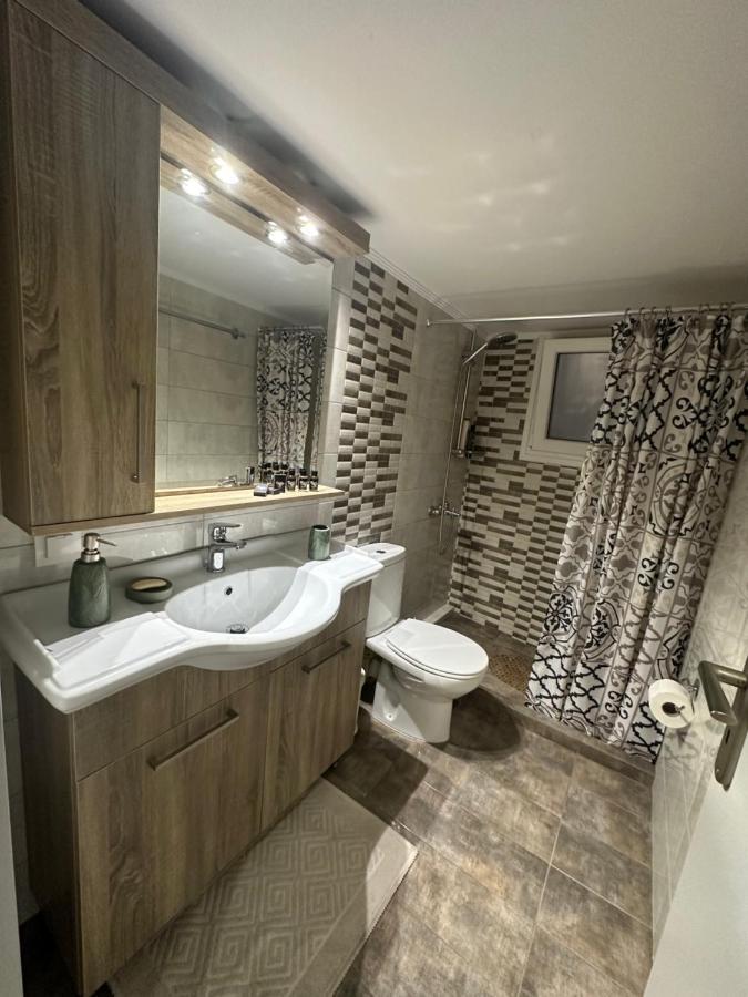 Apartment Mairas ηouse